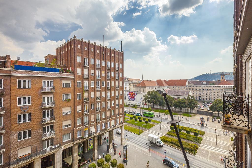 Royal Danube Apartments Budapeste Exterior foto